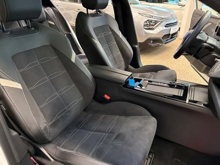 Opel Astra-e