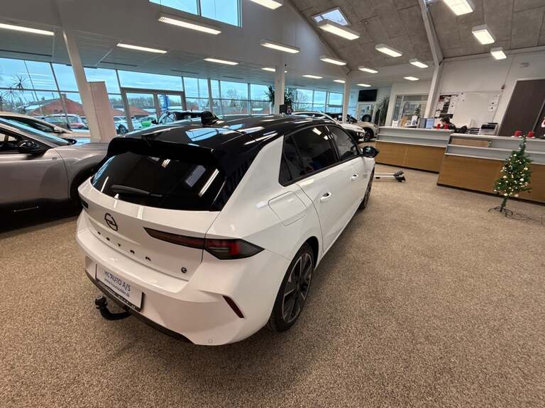 Opel Astra-e