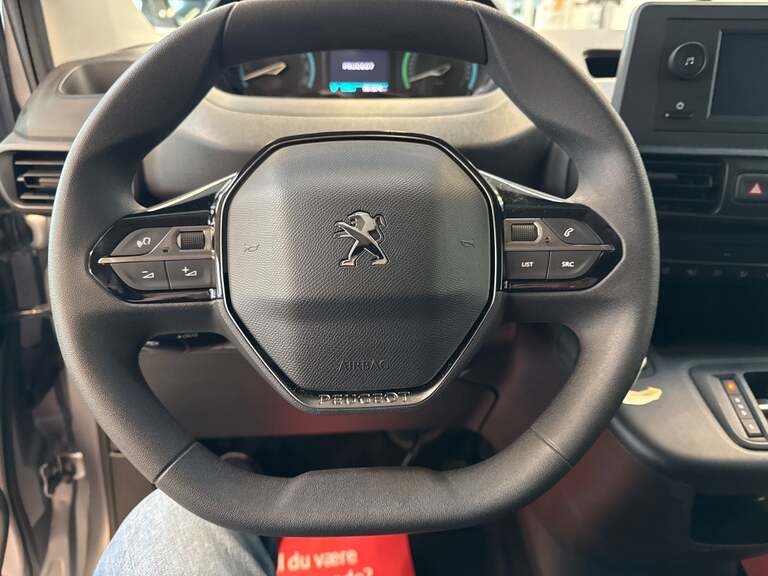 Peugeot e-Partner