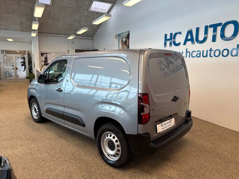Peugeot e-Partner