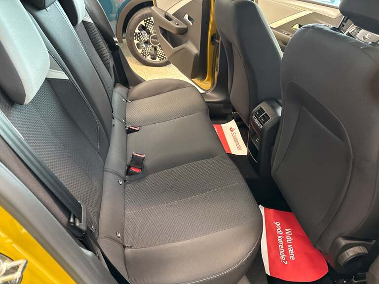 Opel Astra-e