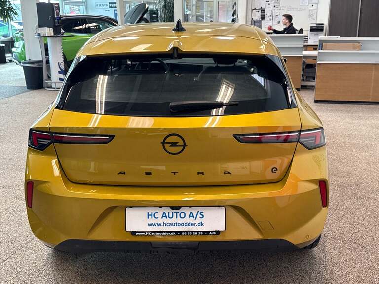 Opel Astra-e