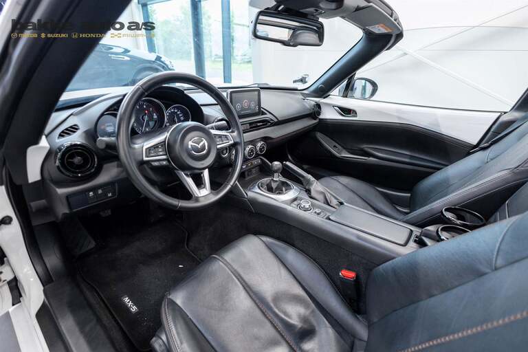 Mazda MX-5
