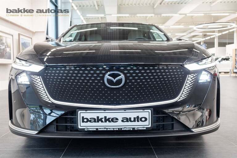 Mazda 6e