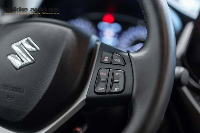 Suzuki S-Cross