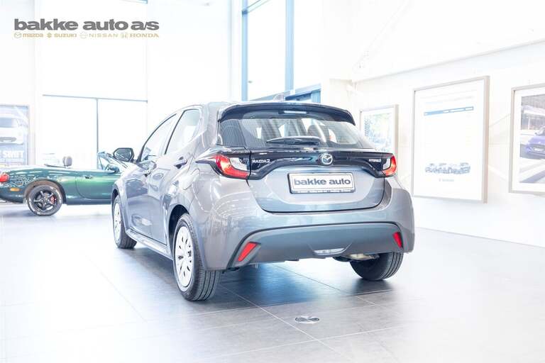Mazda 2