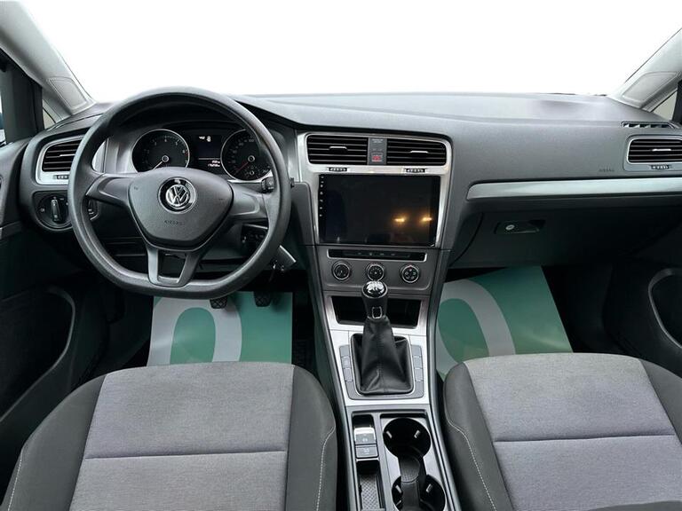 VW Golf