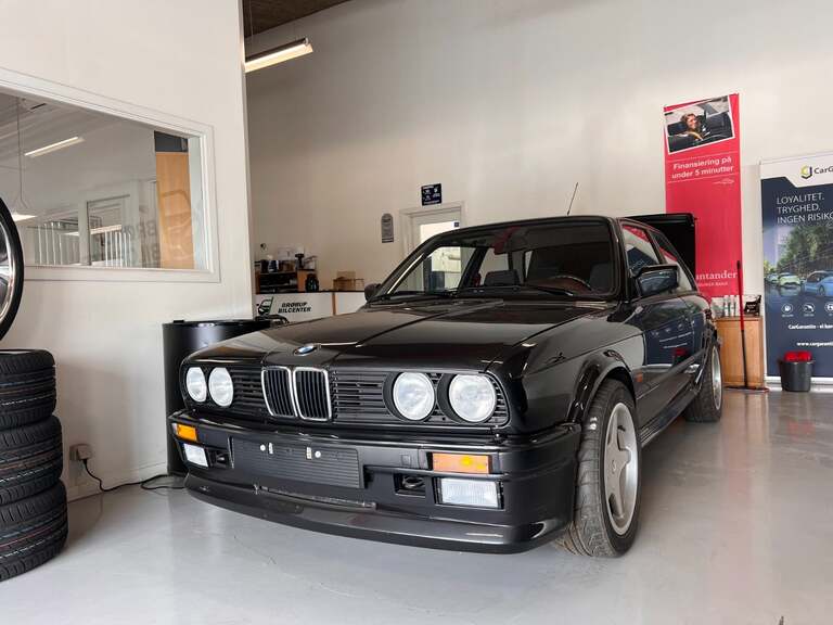 BMW 325iX