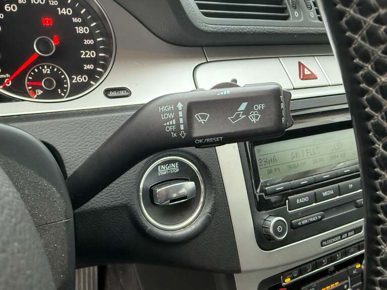 VW Passat