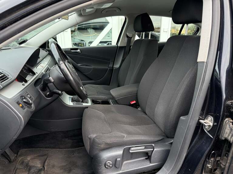VW Passat