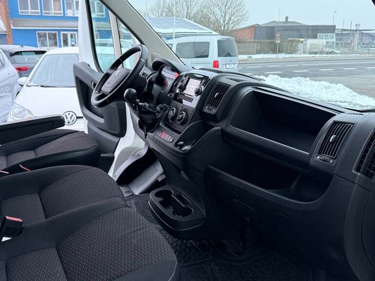 Peugeot Boxer 333