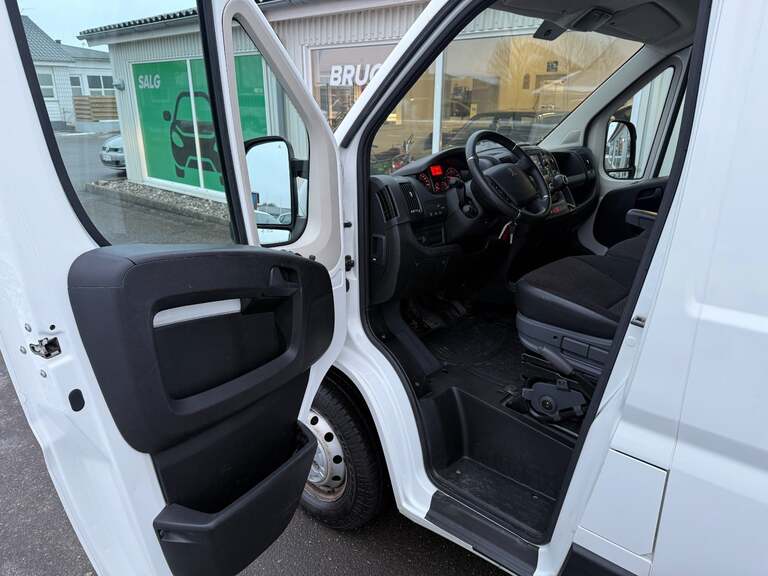 Peugeot Boxer 333