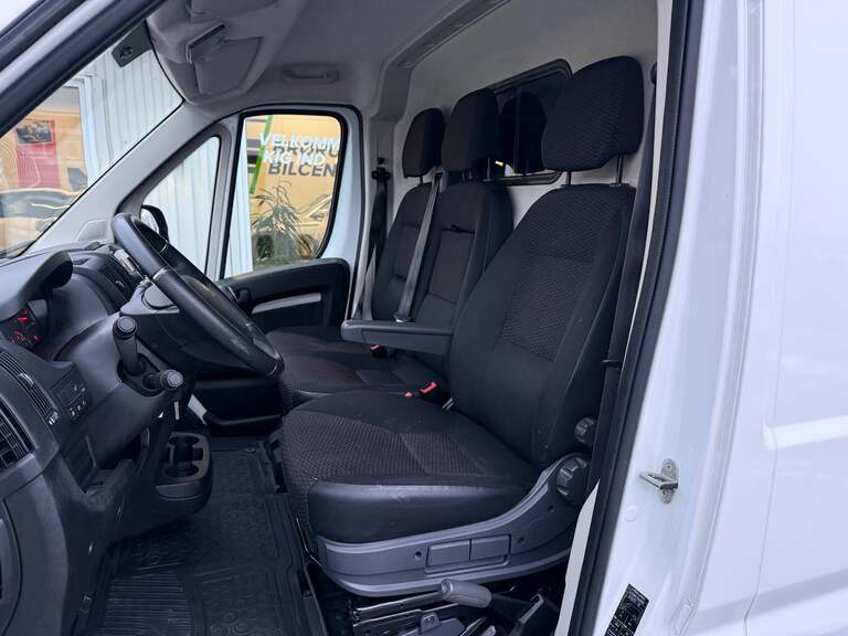 Peugeot Boxer 333