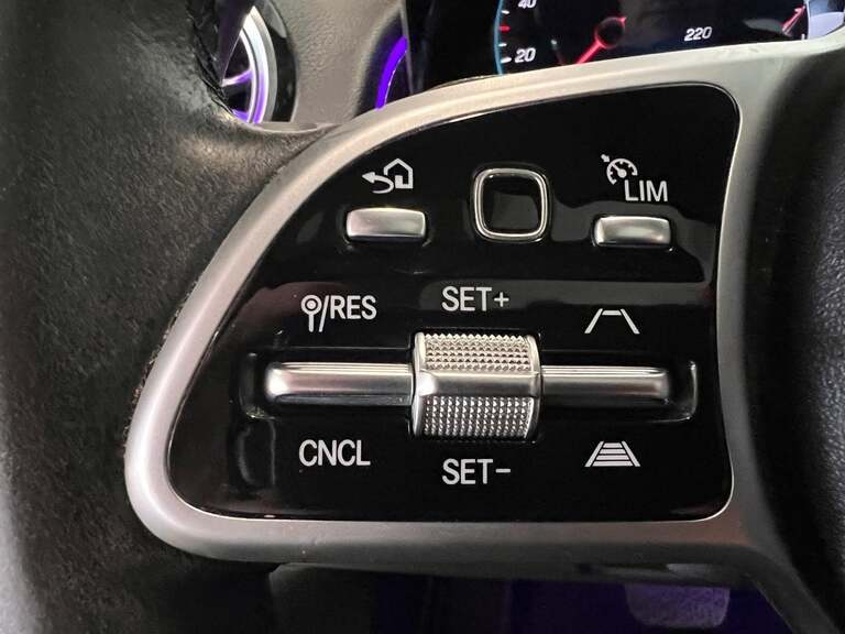 Mercedes GLB220 d