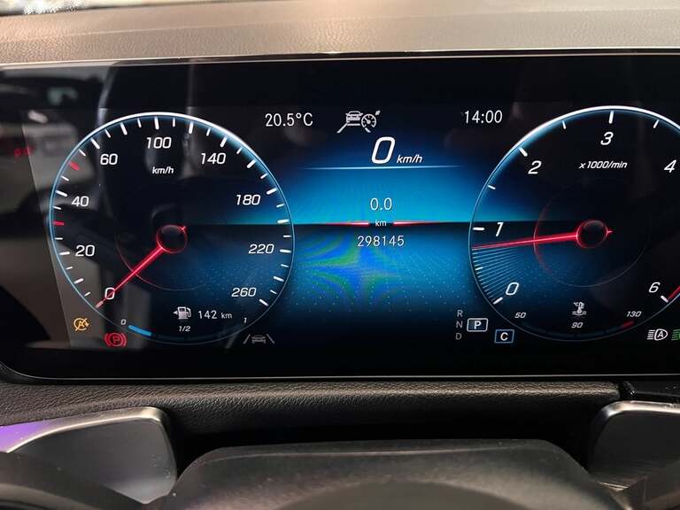 Mercedes GLB220 d