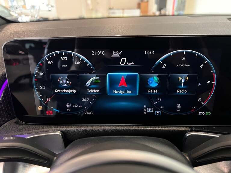 Mercedes GLB220 d