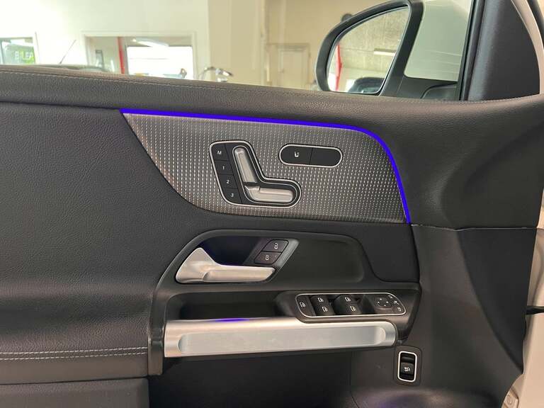 Mercedes GLB220 d