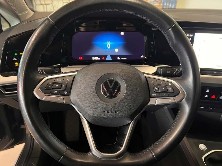 VW Golf VIII