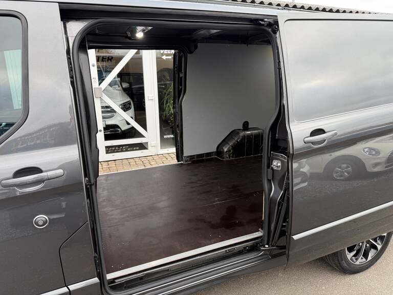 Ford Transit Custom 320L