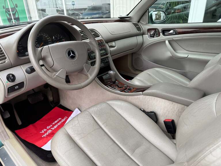 Mercedes CLK320