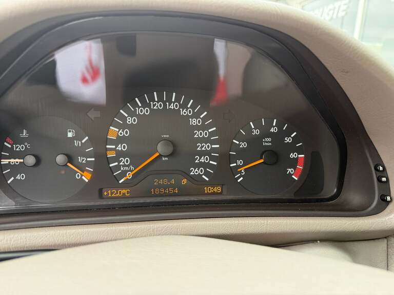Mercedes CLK320