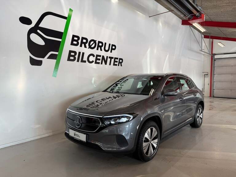 Mercedes EQA250