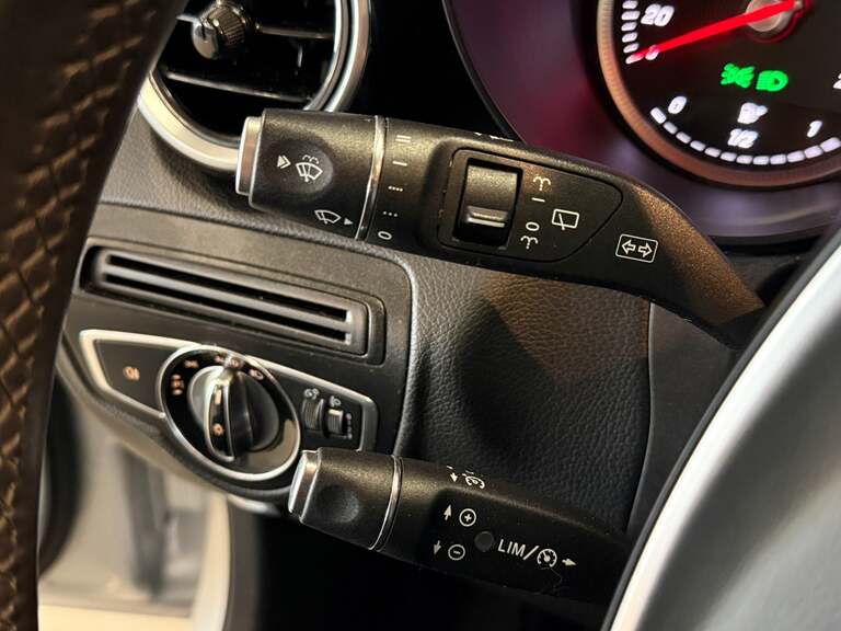 Mercedes GLC250