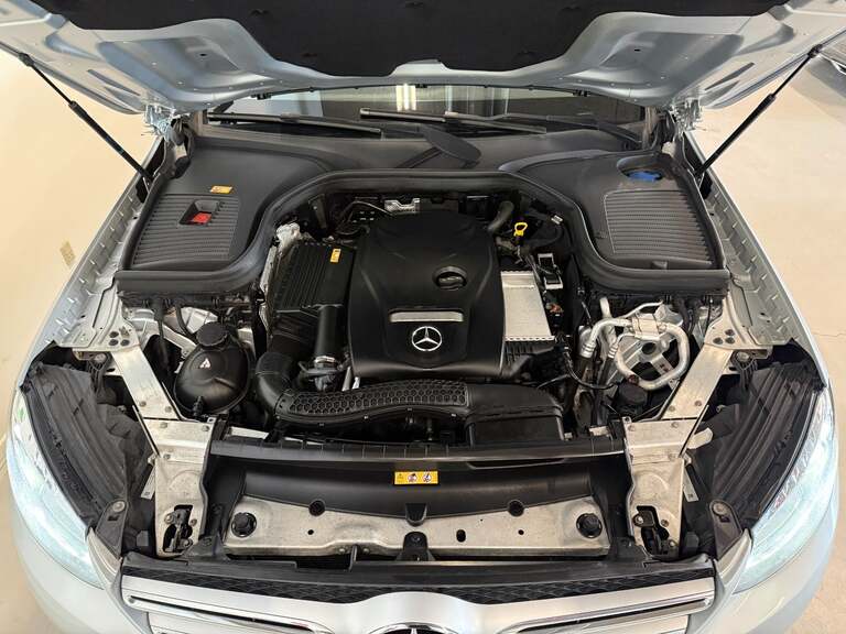 Mercedes GLC250