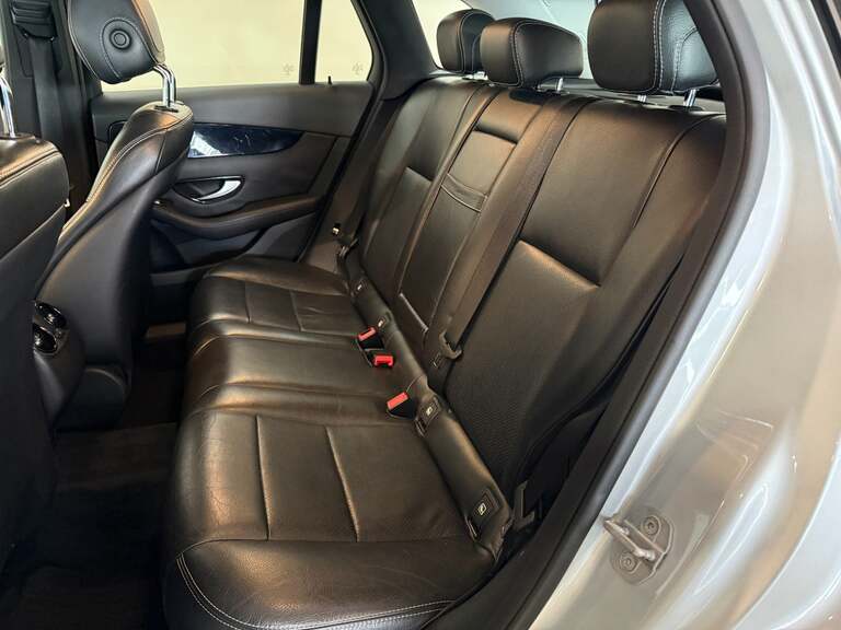 Mercedes GLC250
