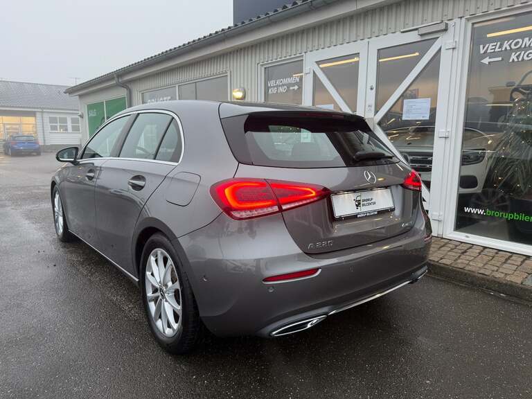 Mercedes A220