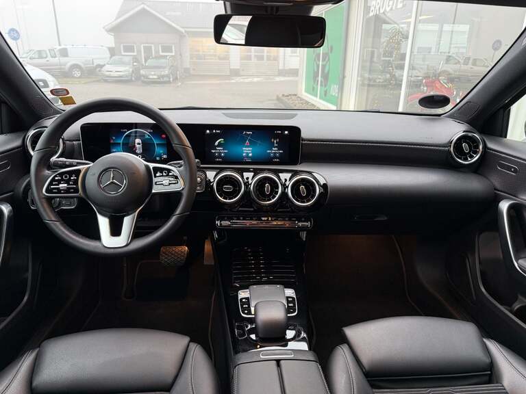 Mercedes A220