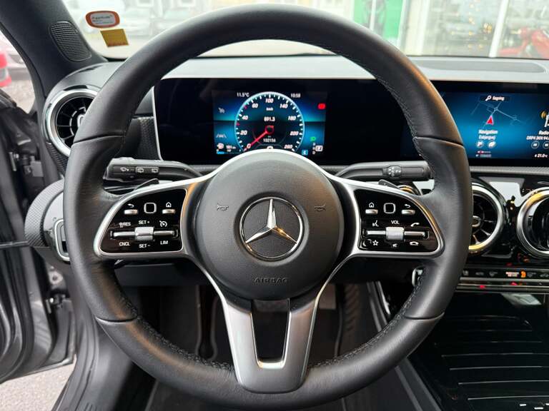 Mercedes A220