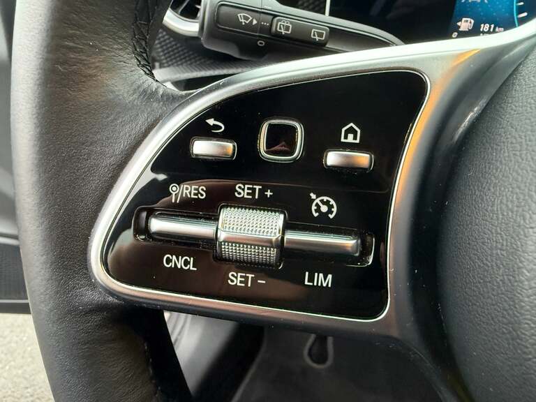 Mercedes A220