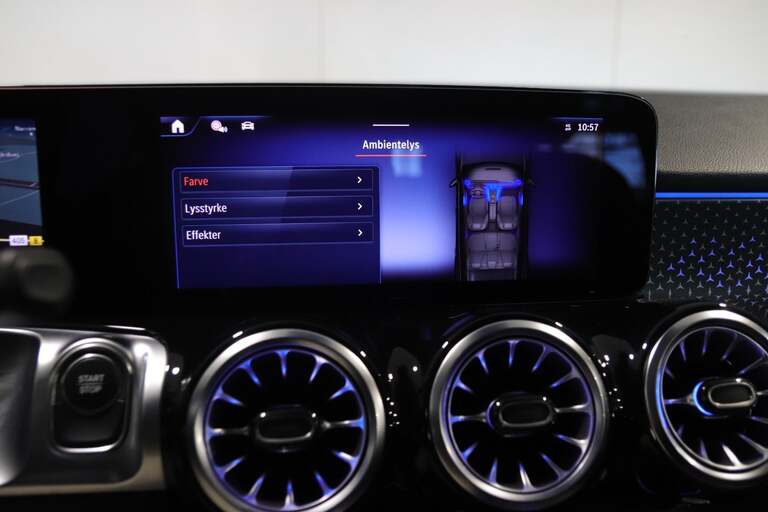 Mercedes EQB300