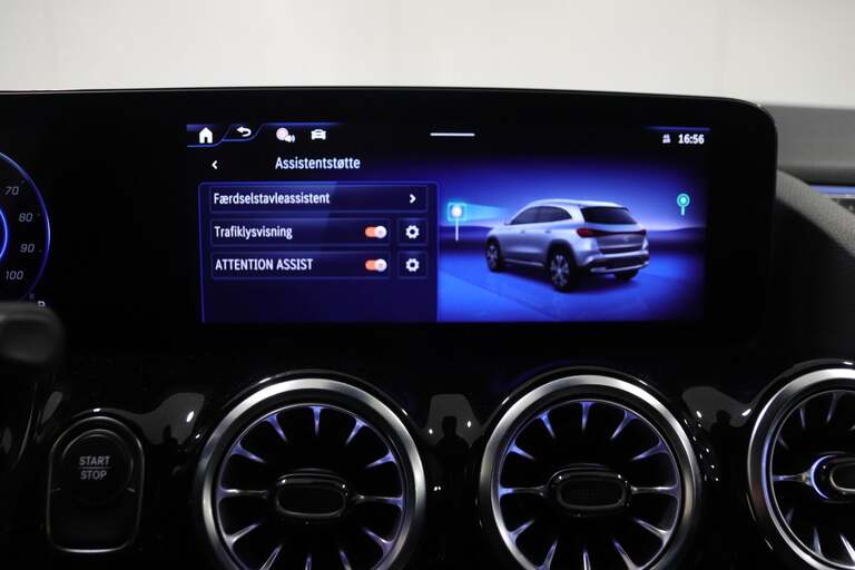 Mercedes EQA300