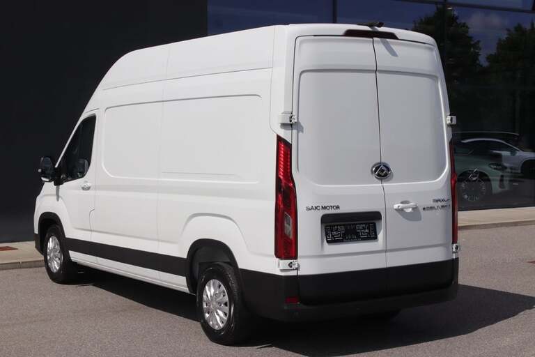Maxus e-Deliver 9