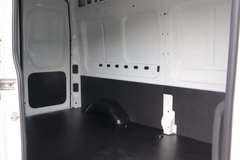 Maxus e-Deliver 9