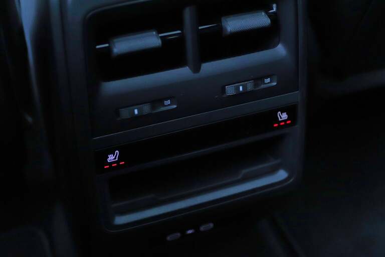 Porsche Macan 4