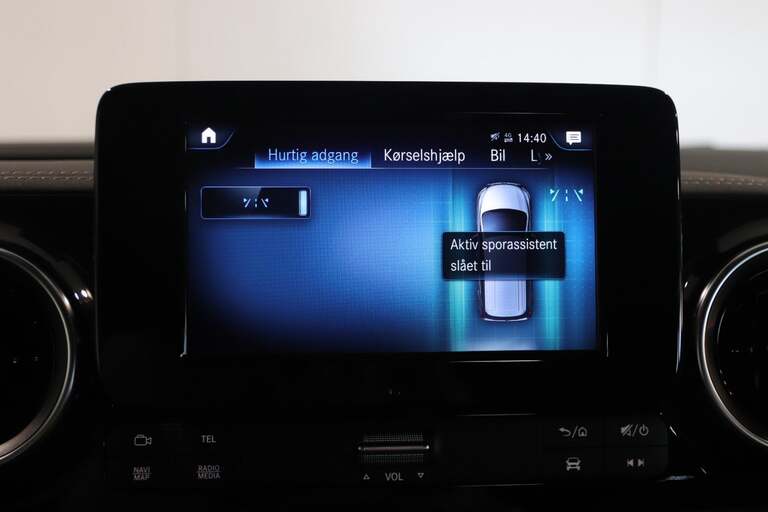Mercedes EQT200