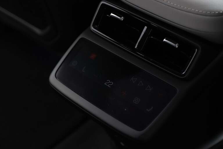 Polestar 4