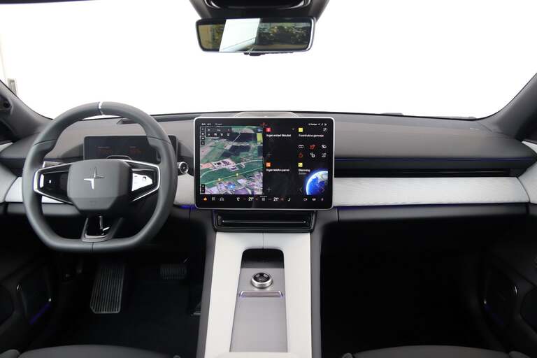 Polestar 4