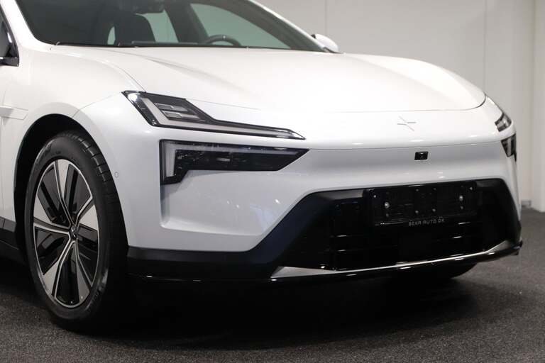 Polestar 4