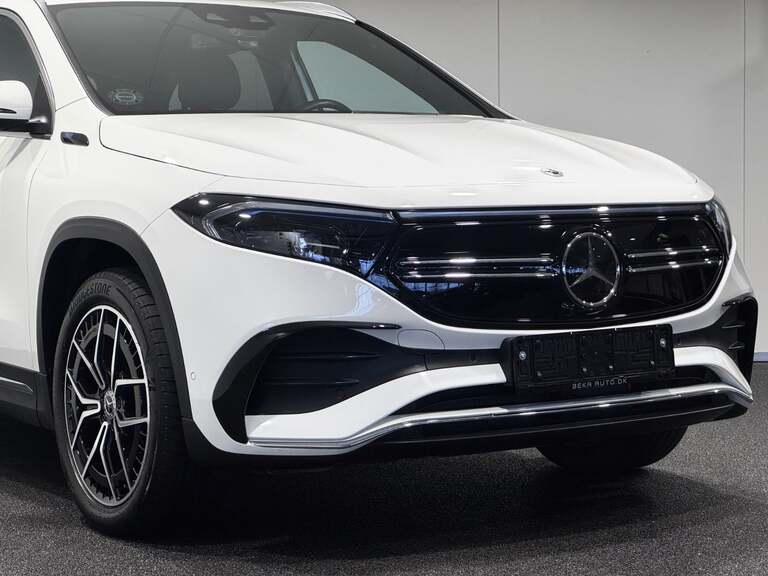 Mercedes EQA250
