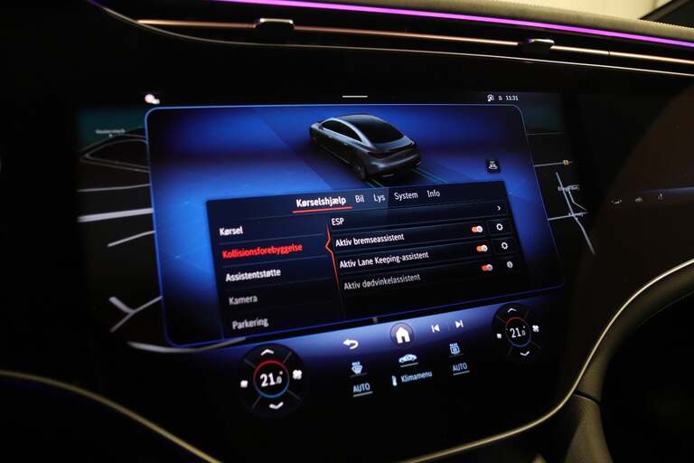 Mercedes EQE300