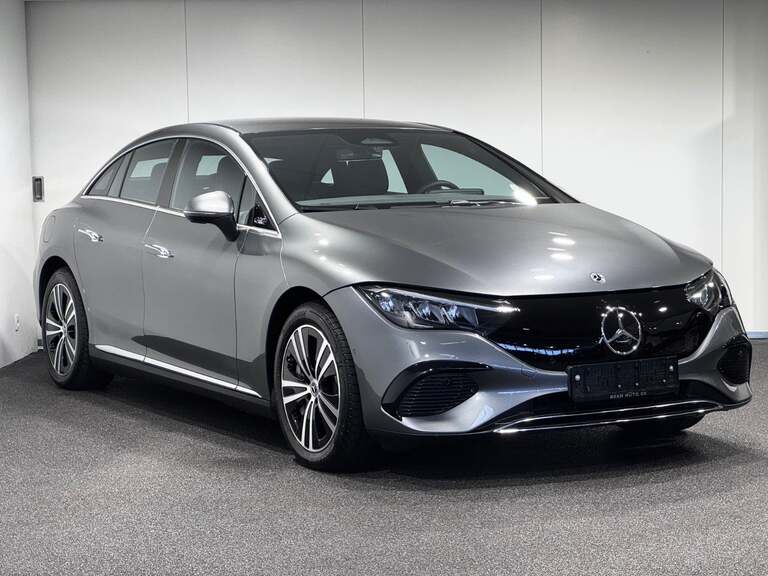 Mercedes EQE300