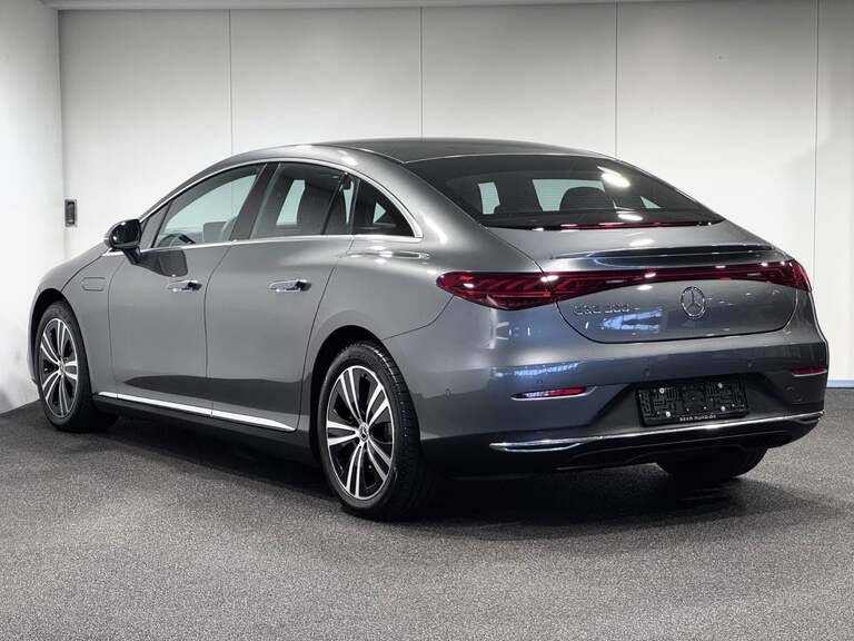Mercedes EQE300