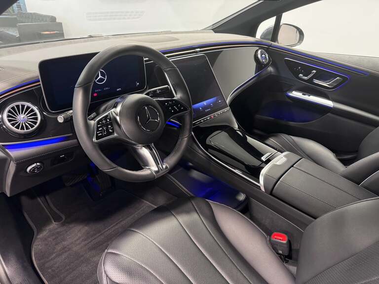 Mercedes EQE300
