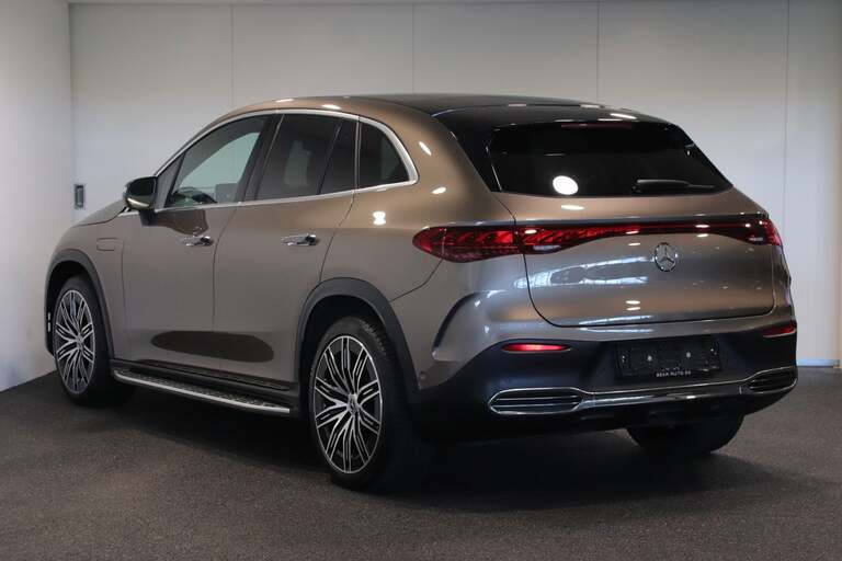Mercedes EQE350 SUV