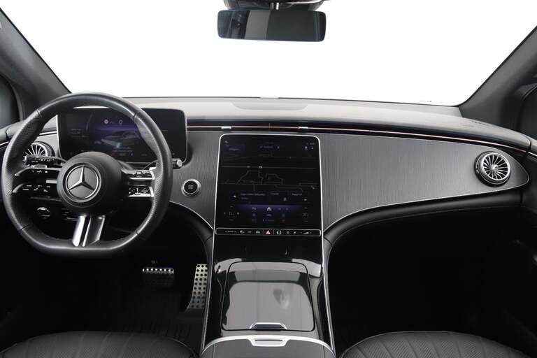 Mercedes EQE350 SUV