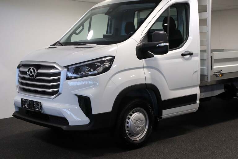 Maxus Deliver 9